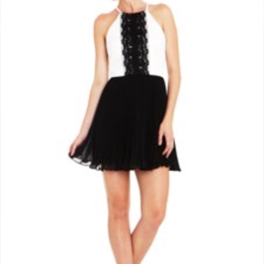 NWOT: Max & Cleo Lace Trim Halter Dress